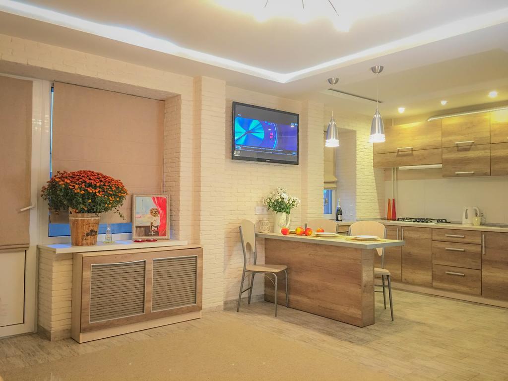 Studio Luxe On Victory Street In The City Center Vinnytsia Exterior foto